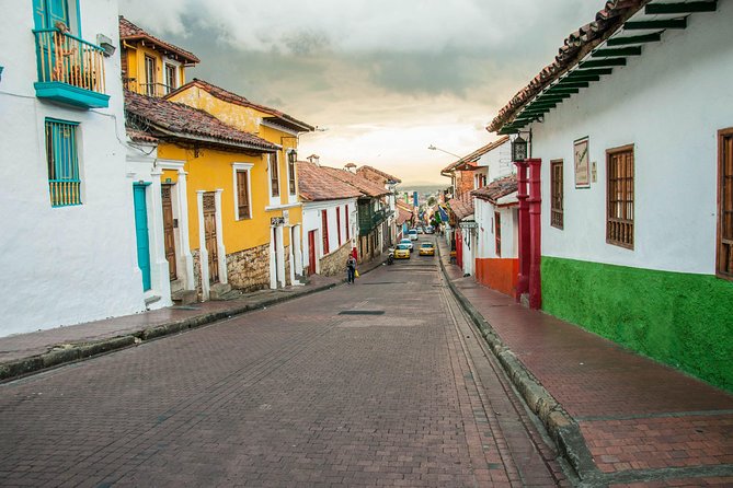 Bogotá Layover: Private 4-6 Hour Flexible City Tour - Why a Bogotá layover tour can work