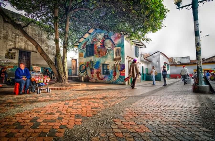 Bogota : Must-See Sites Walking Tour With a Guide - Who should book this Bogotá walk?
