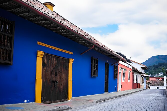 Bogotá Old Town with Gold Museum and Botero Museum - Booking and cancellation details