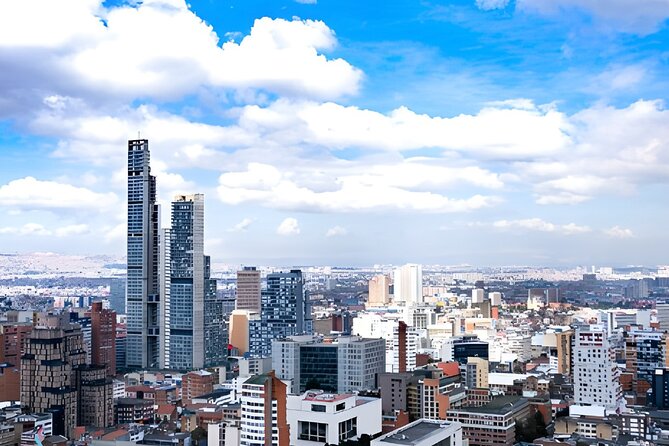Bogotá Old Town with Gold Museum and Botero Museum - Botero, Monet, Picasso, and Dalí in one house