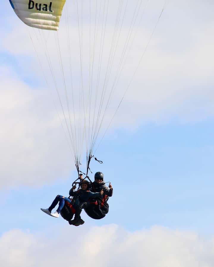 Bogota: Paragliding activity in La Calera with transfers - Should You Book This Guatavita Paragliding Trip?