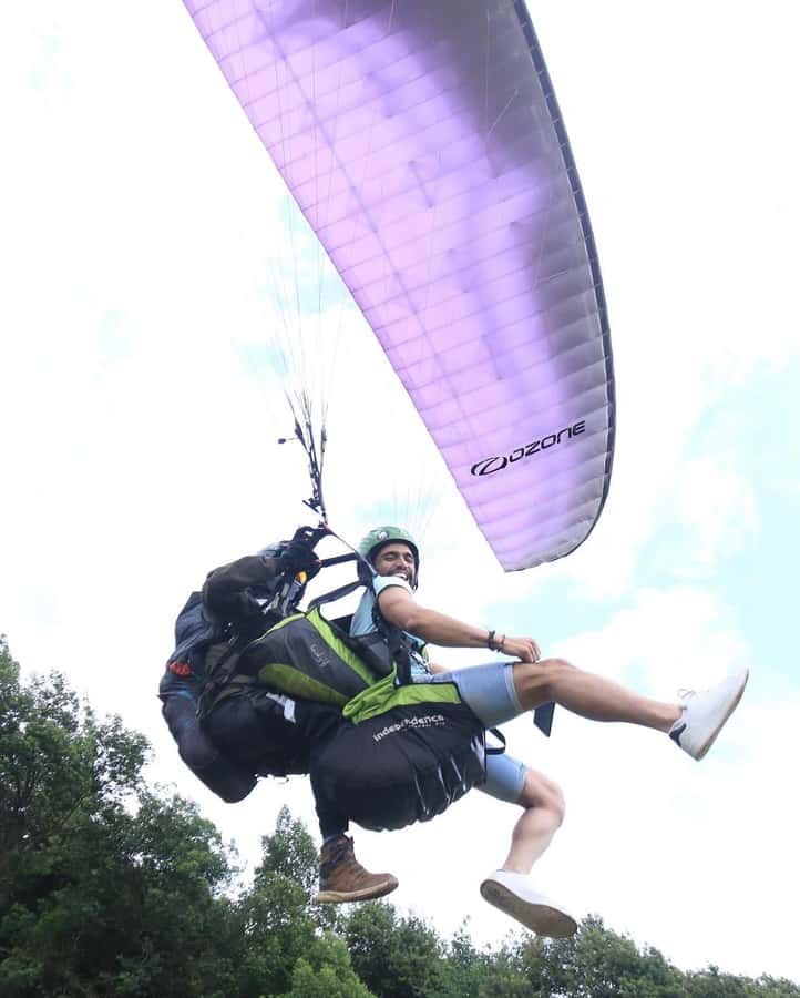 Bogota: Paragliding Flight Ticket in Guatavita - Comfort, clothing, and health limits