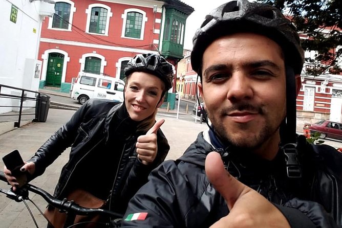 Bogotá Private Bike Tour (5. Hrs.) - Colonial streets and the older neighborhoods