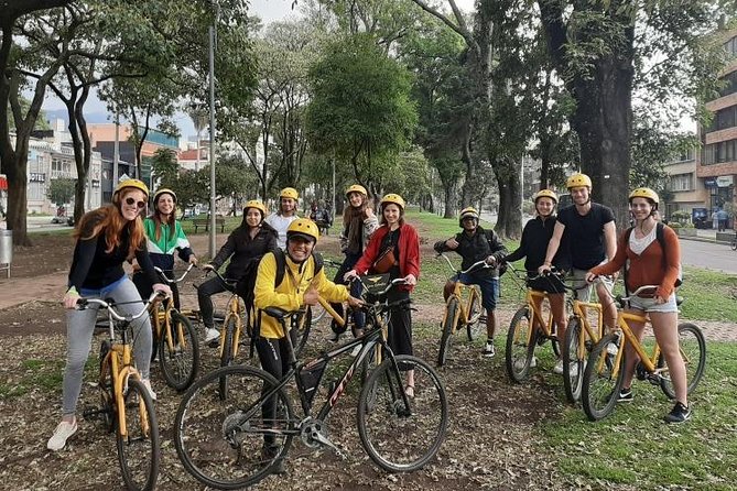 Bogotá Private Bike Tour with Transportation - Starting in La Candelaria and Chorro de Quevedo