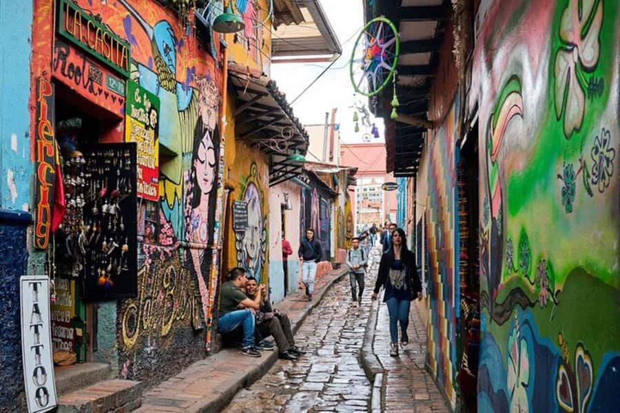 Bogotá: Private City Tour, Monserrate, Emerald and Botero - What the $65 price really buys you