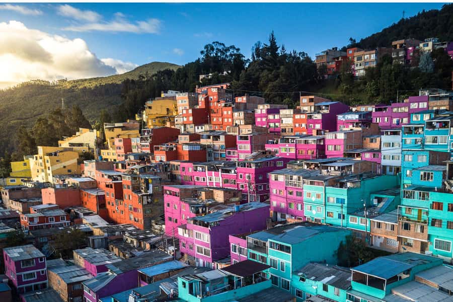 Bogota: Private custom tour with a local guide - Walking, Taxis, and Public Transport