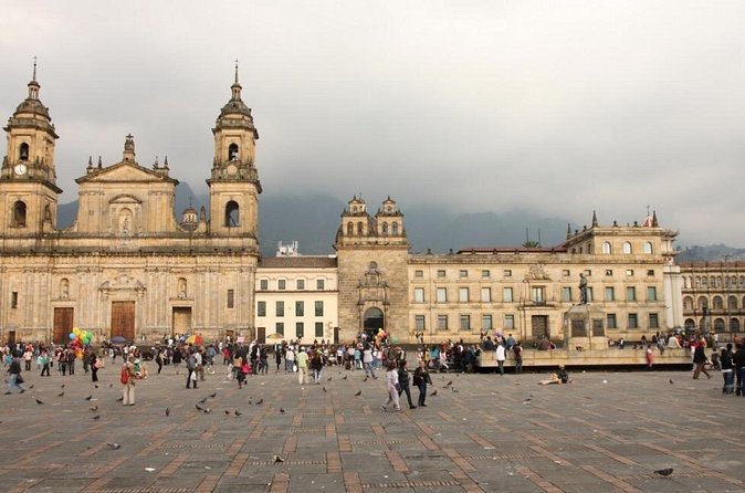 Bogota Private Tour during Airport Connection - Why the private format matters