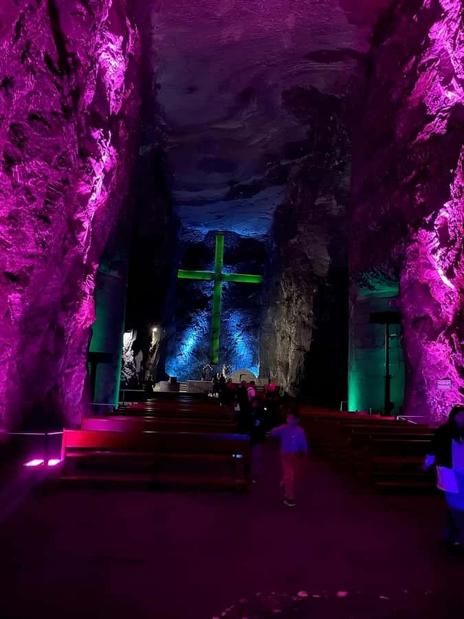 Bogotá: Salt Cathedral & Lake Guatavitá Tour with Lunch - How tiring is the ten-hour schedule?