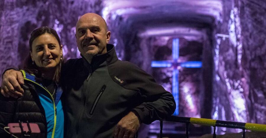Bogotá: Salt Cathedral Private Tour with Entry Ticket Basic - Lunch and 80 minutes in Zipaquirá