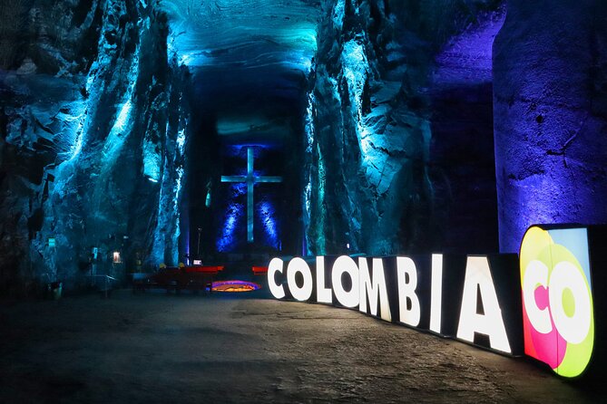 Bogota: Small Group Tour Zipaquira Salt Cathedral with Pickup - Exploring Zipaquirá’s Main Square