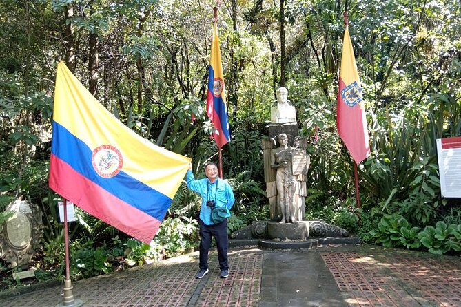 Bogota Tour, Monserrate, Museums and Local Art with Transportation - Key points to know before booking