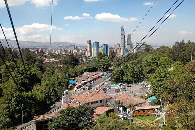 Bogota Tour, Monserrate, Museums and Local Art with Transportation - Botero Museum: familiar shapes and international art