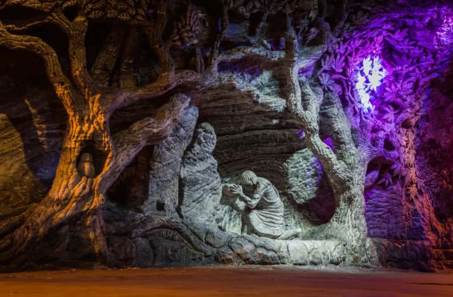 Bogotá: Tour to Salt Cathedral of Zipa & Nemocón Salt Mine - The tour at a glance