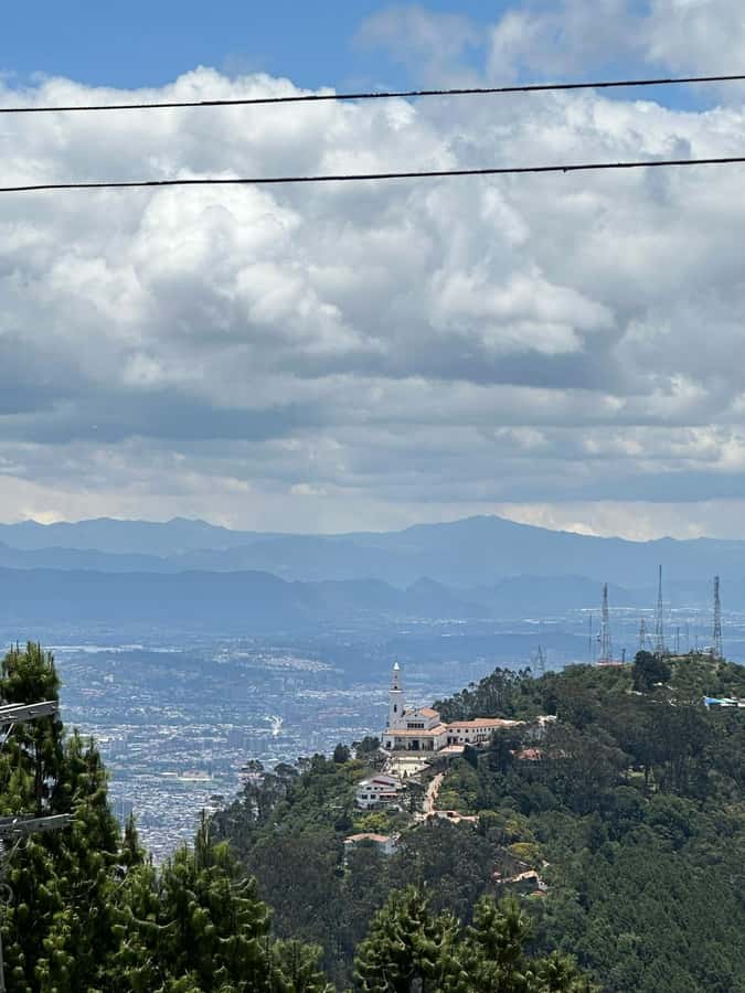 Bogotá: Visit Colombia's Highest Waterfalls & Guadalupe Hill - Who will enjoy this day most