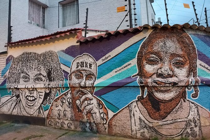Bogota Walking Tour Teusaquillo, a different part of the city - Teusaquillo’s street art gallery