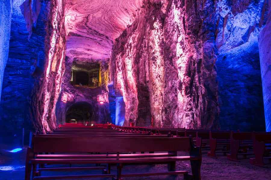 Bogotá: Zipaquirá Salt Cathedral, with tickets and guide - Following the 14 stations underground