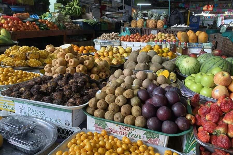 Cali: Fruit Market Walking Tour with Tastings - Five things to know before you go