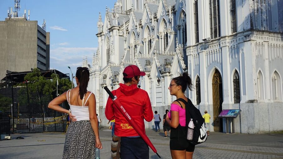 Cali Private City Tour with Salsa Lesson, Museums or Food - Choosing the right length for your day