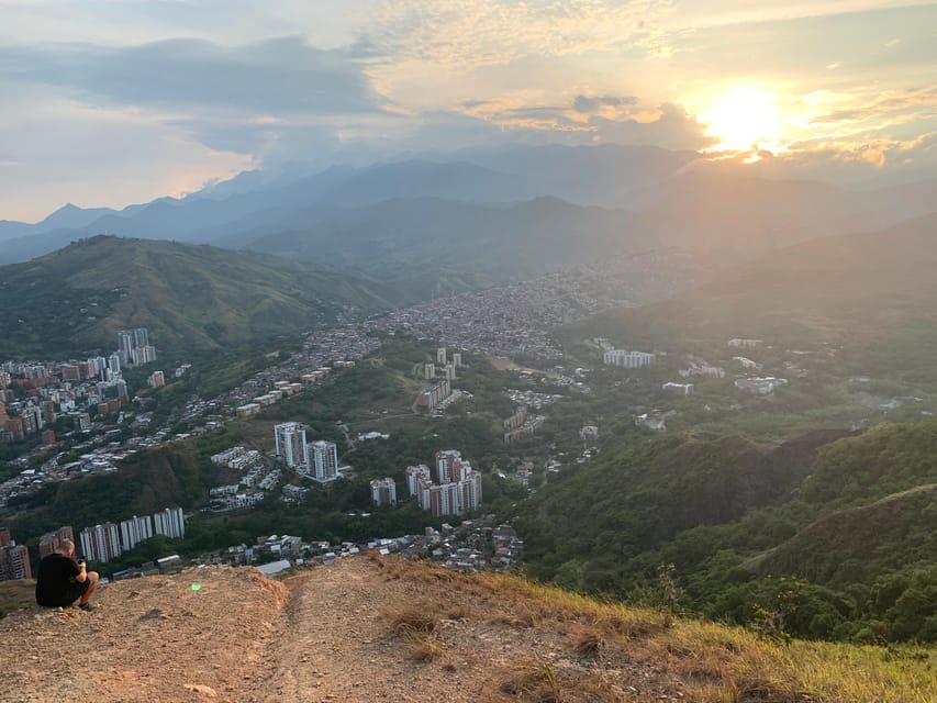 Cali: TRES CRUCES - Cali's most popular hike and monument - Practical advice for a better climb