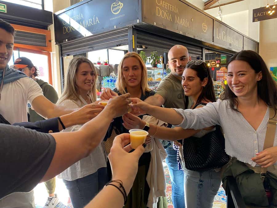 Candelaria Unveiled: Cool-tural Heritage Walking Tour - Key points at a glance