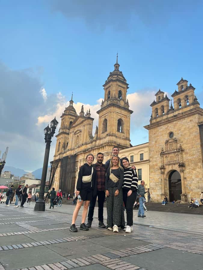 Candelaria Unveiled: Cool-tural Heritage Walking Tour - Why this La Candelaria walk makes a good first outing