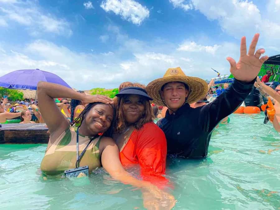 Cartagena: 5 Rosario Islands, Full party with drinks, Snorkeling and lunch - Bocachica and Fort San Fernando