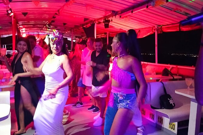 Cartagena Bay White Night Tour with Outdoor Bar and Dinner - What $80 really buys you