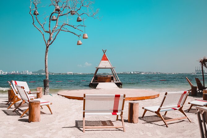 Cartagena Beach Club - Who will enjoy this beach day most
