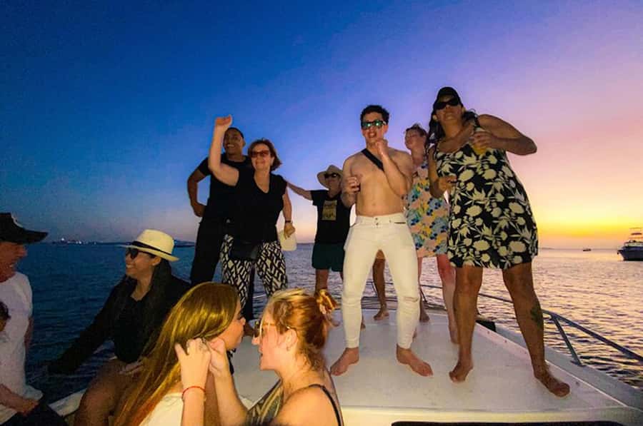 Cartagena: Boat Party in the Bay of Cartagena with Open Bar - Finding the Pegasus Pier