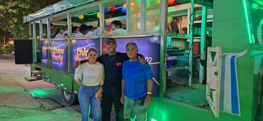 Cartagena: Chiva Party Bus Tour with Disco Entry - Drinks, food, and the rules inside the bus