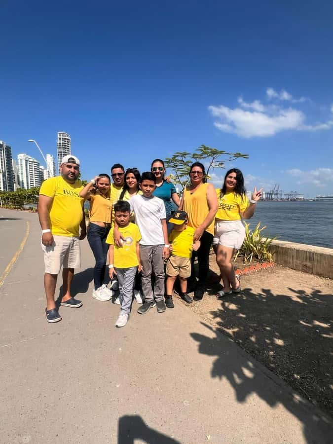 Cartagena: CITY TOUR IN ENGLISH, Old city, Monuments, Castle - Pickup in Bocagrande, El Laguito, Castillogrande, or the center