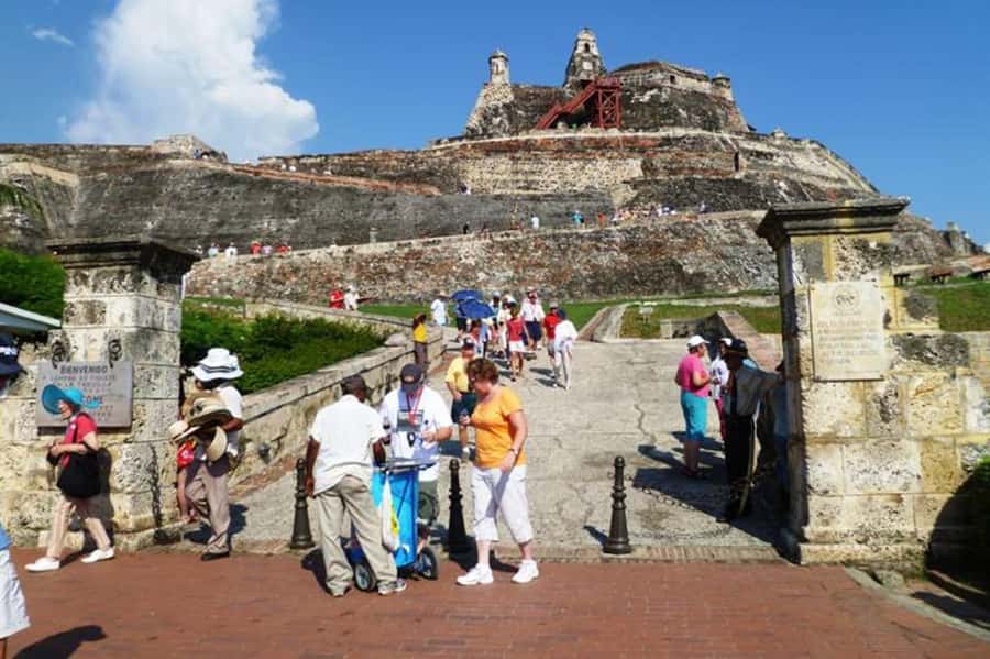 Cartagena: CITY TOUR OVERVIEW of the city Boots castle chiva - The Chiva Ride Through Cartagena’s Modern Districts