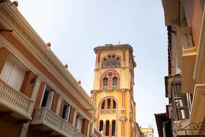 Cartagena City Tour with Popa Hill (PM) - The handicraft and jewelry stop