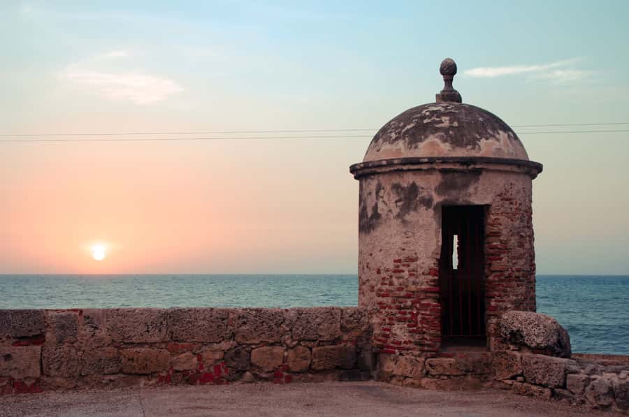 Cartagena City Tour with San Felipe Castle & Old Town Walk - Centenario Park, sloths, monkeys, and iguanas