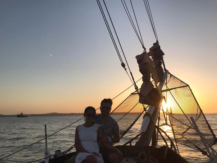 Cartagena, CO: Sunset Skyline Pirate Boat Tour with Drinks - Finding the sunset position in the bay