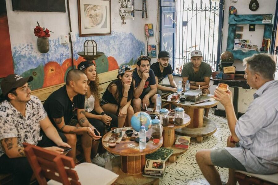 Cartagena Coffee Masterclass: Artisanal Roasting and Brewing - Who should book this coffee experience?