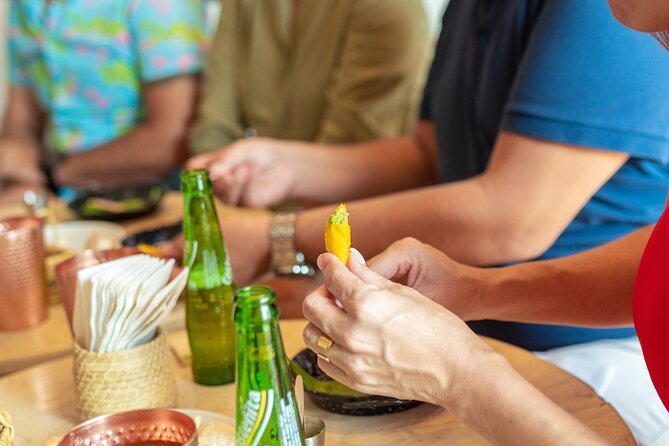 Cartagena Corner: The Street food and Hot Sauce Tasting - What the 75-minute schedule feels like