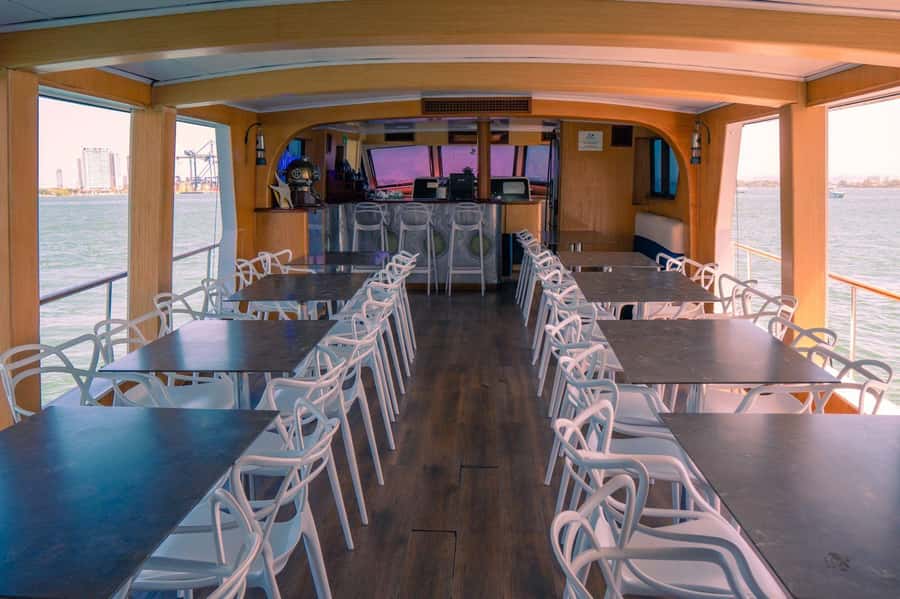 Cartagena: Cruise by the Bay with Dinner and Wine - Is $70 a good value?