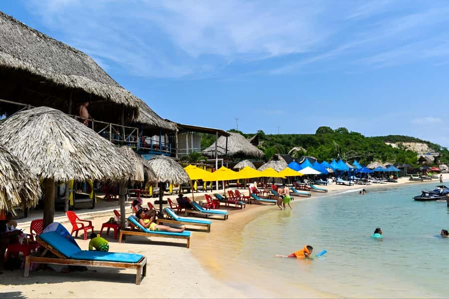 Cartagena: Day Tour to Tierra Bomba Island - Arriving at Paraisl del Sol Beach Club