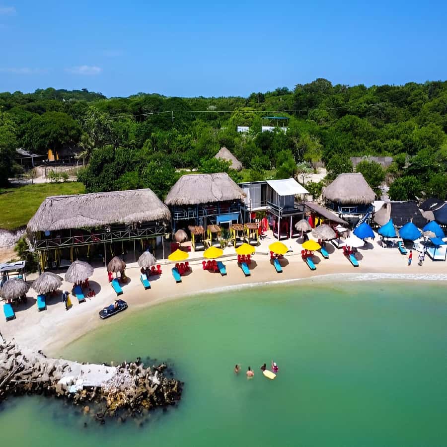 Cartagena: Day Tour to Tierra Bomba Island - The 15-Minute Speedboat Crossing