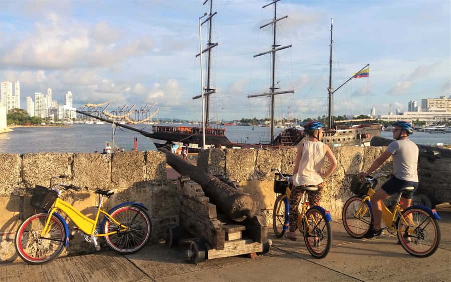 Cartagena de Indias: Walled City Biking Experience - The custom bikes: fun look, mixed condition