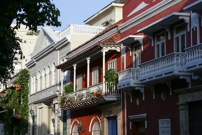 Cartagena Deluxe for Cruises - Private City Tour - Castillo de San Felipe and the limits of a short visit