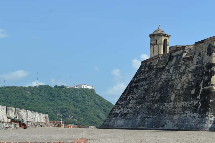 Cartagena: Entrance to San Felipe Castle + transport - Why San Felipe Castle deserves your time