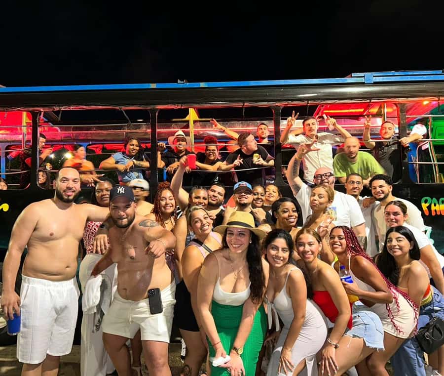 Cartagena: Funny PartyBus with dance floor and good music! - Key things to know before you book