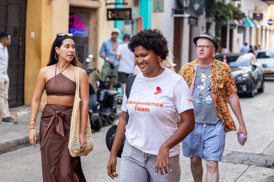 Cartagena: Guided Street Food Tour with Tastings - The guides shape the experience