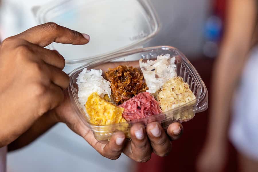 Cartagena: Guided Street Food Tour with Tastings - Nine tastings, from salty snacks to coffee and sweets