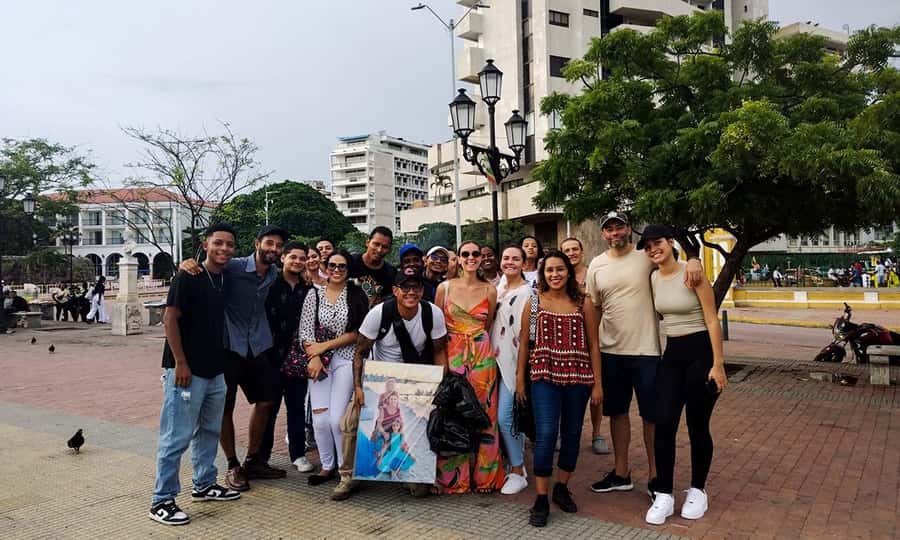 Cartagena: Guided Walking Tour with Museum and Churches - Why This Two-Hour Route Works