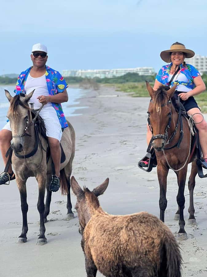 Cartagena: Horseback Ridding Excursion on the Beach - Who will enjoy this ride most