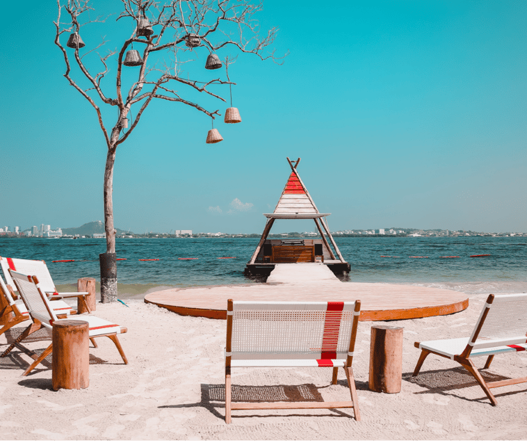 Cartagena: La Punta Beach Club Day Pass (Lunch included) - Should you book La Punta Beach Club?