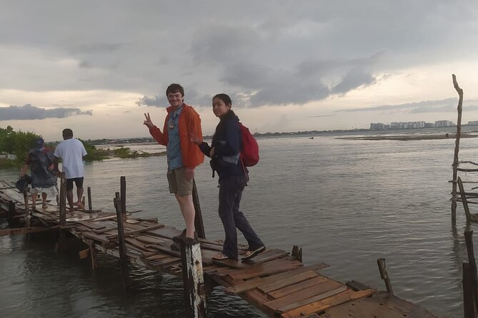 Cartagena Mangrove Private Tour - Boarding the canoe at La Boquilla